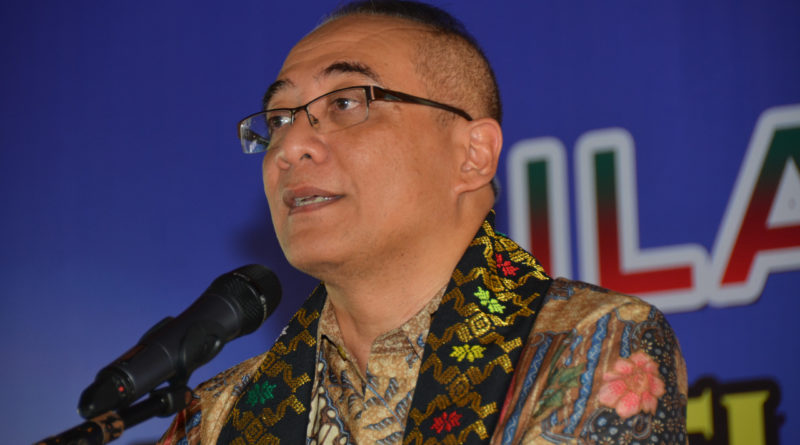 Kepala BKN Kagumi Lombok Kepala BKN Kagumi Lombok