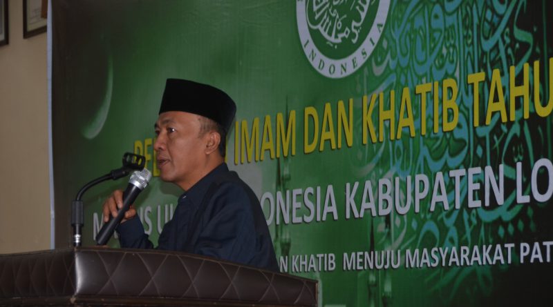 BUPATI BUKA PELATIHAN IMAM DAN KHATIB BUPATI BUKA PELATIHAN IMAM DAN KHATIB