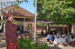 Serius tapi lucu, Miswanto, S.Ag, M.Pd.H., Pedaharmawacana atau penceramah Dharma Santhi di hadapan Umat Hindu