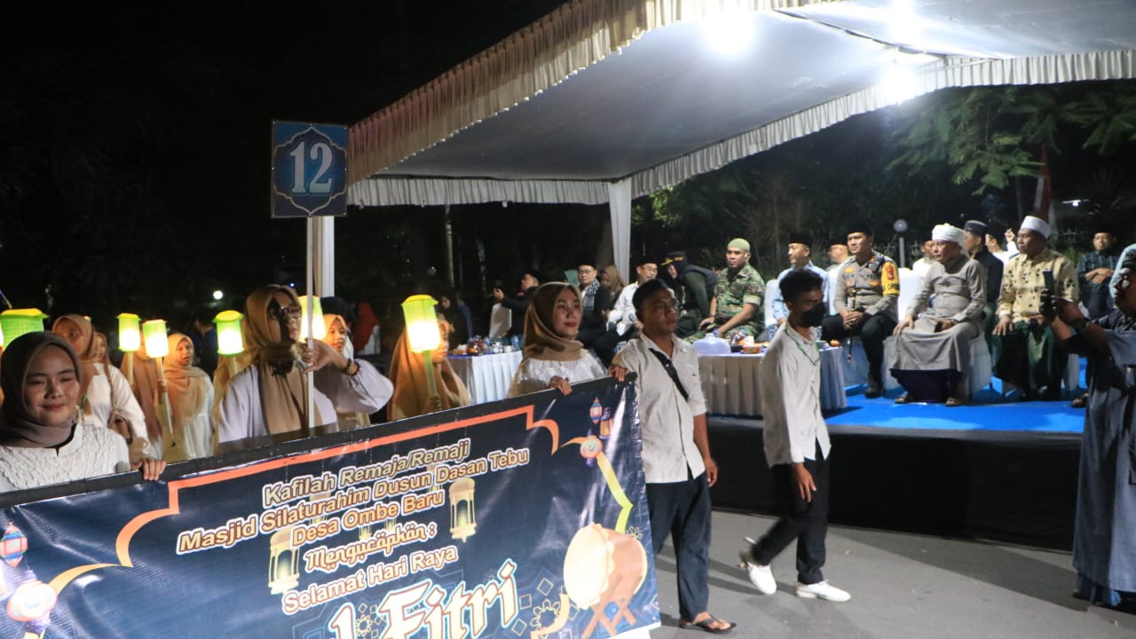 PAWAI TAKBIRAN DI LOMBOK BARAT MERIAH, RIBUAN PESERTA TUMPAH RUAH
