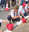 Pengecatan Kerb Jalan Nasional HUT RI 80, Bupati LAZ : Pembangunan Infrastruktur Sebagai Bagian dari Perjuangan Bangsa.